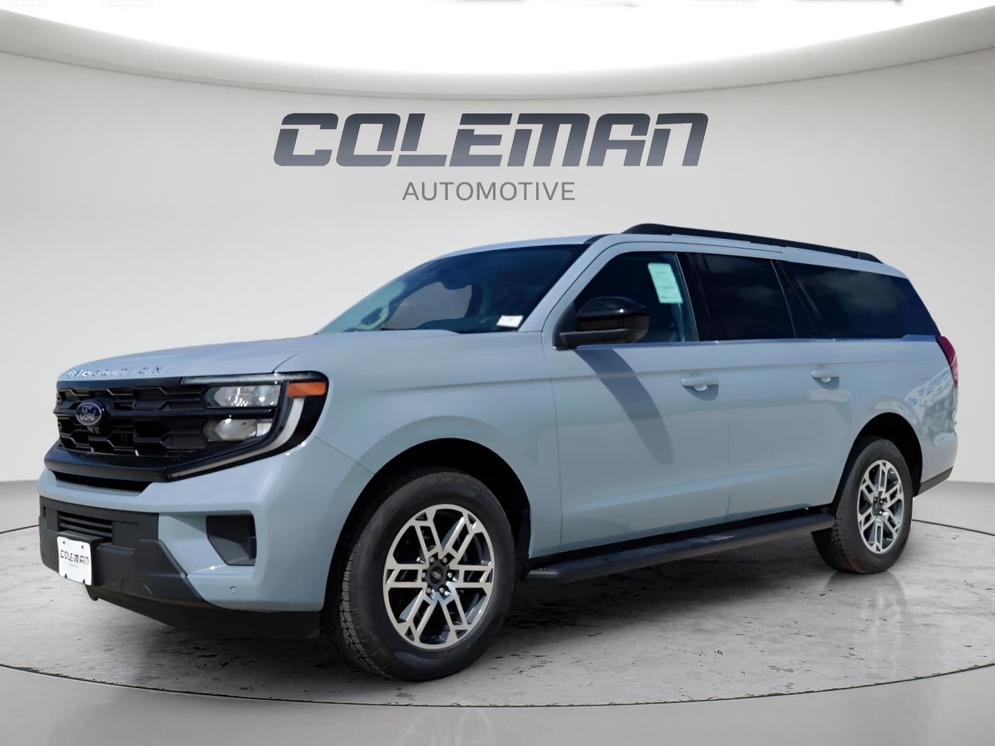 2026 Ford Expedition Max Active in Glacier Gray Metallic Tri-Coat — front three-quarter view